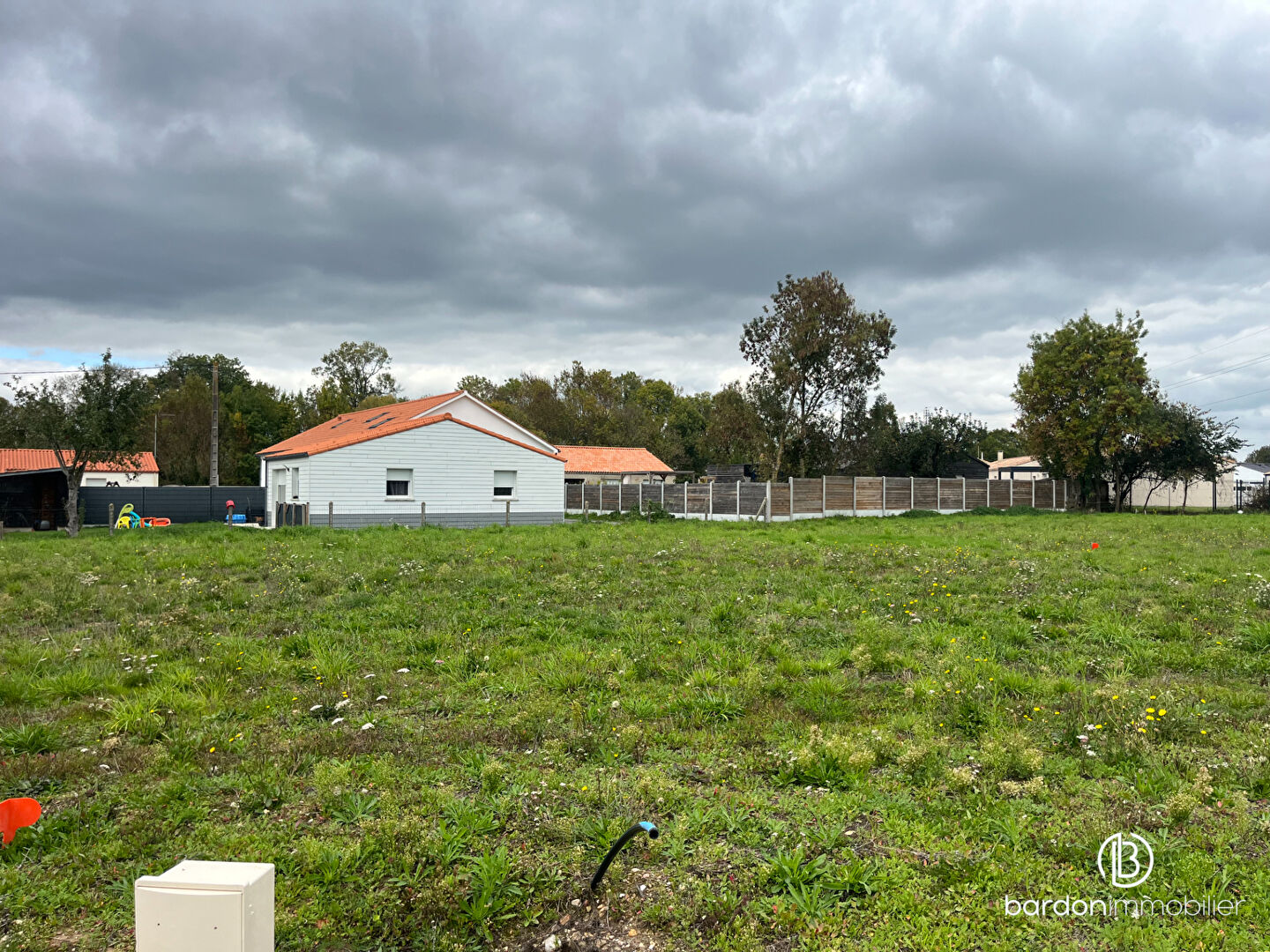 Photo Terrain viabilisé - 436 m² - Proche du centre-ville de Challans image 3/3