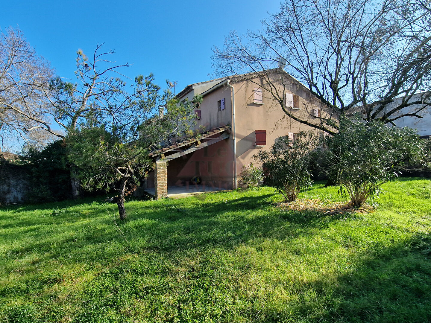 Maison Rousson avec terrain de 600 m²