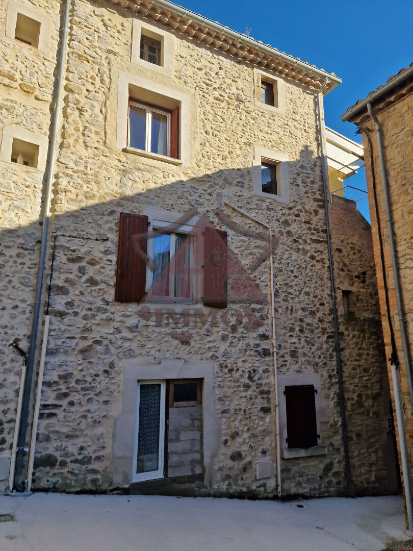 Photo Maison de village située Meyrannes image 2/6