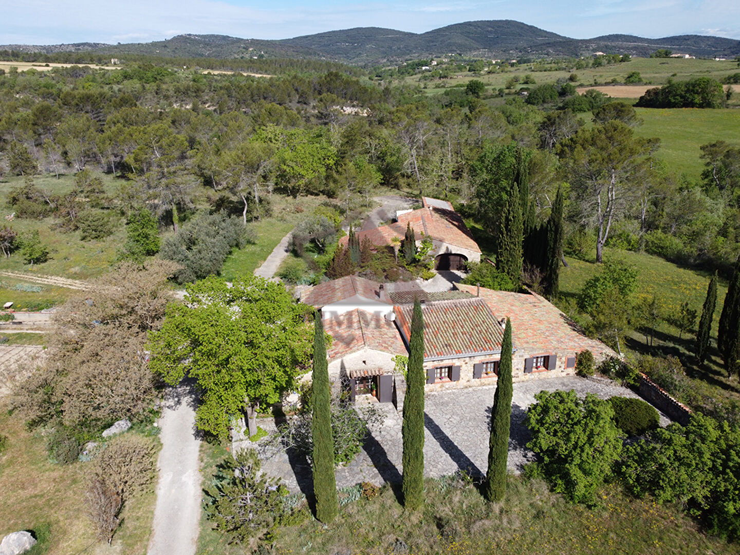 Propriété Barjac 10 pièces avec 6 hectares