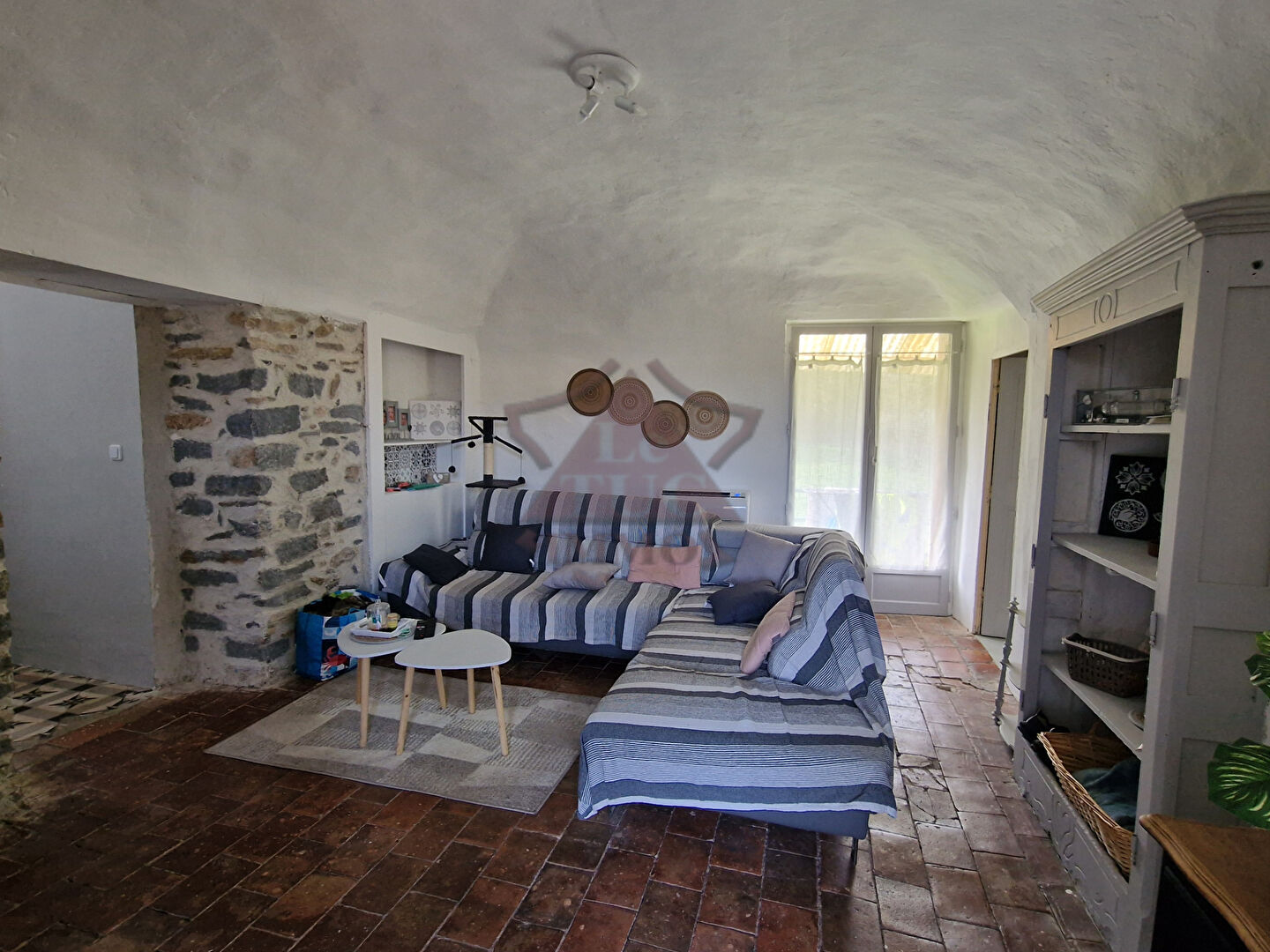 Photo MAS EN PIERRES PROCHE CENTRE VILLAGE image 3/6