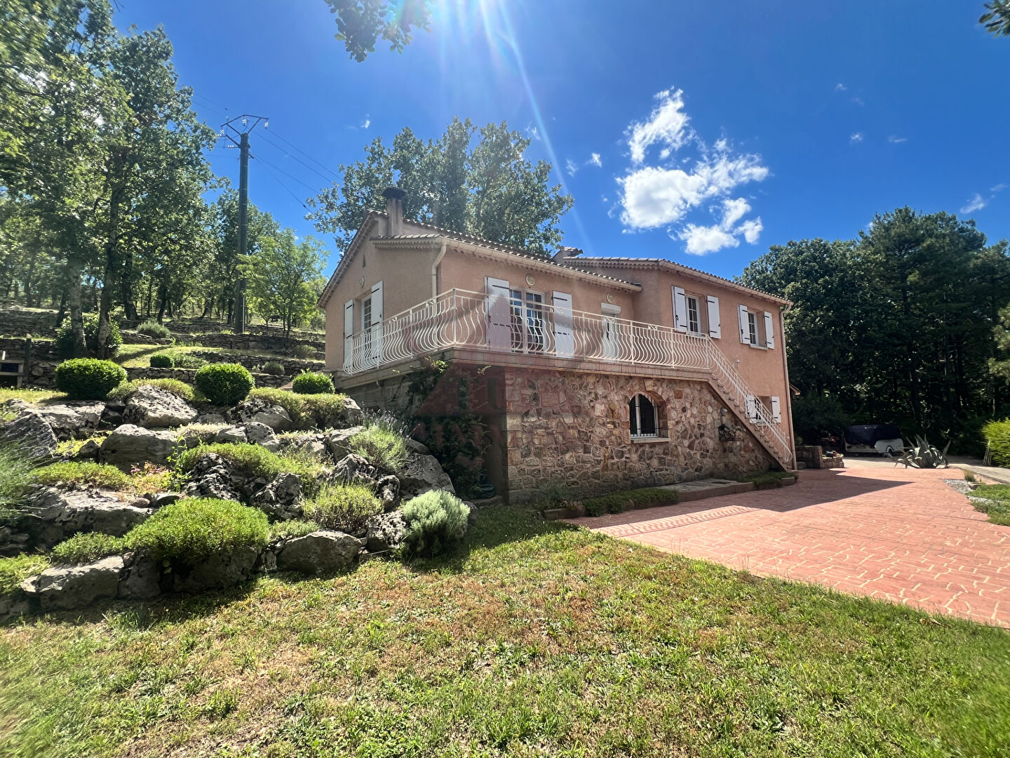 Maison sans vis à vis avec environnement privilégié