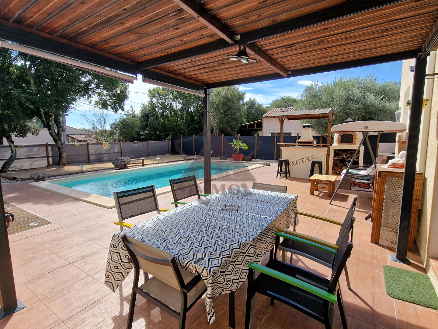 Photo Villa en très bon état avec piscine image 2/6