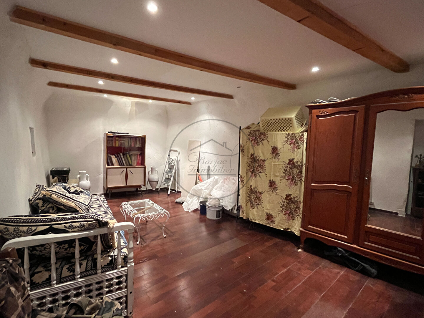 Photo Maison de village avec terrasse et garage. image 4/6