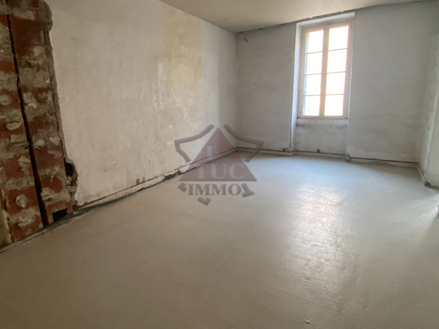 Photo Immeuble sur 4 étages à rénover image 6/6