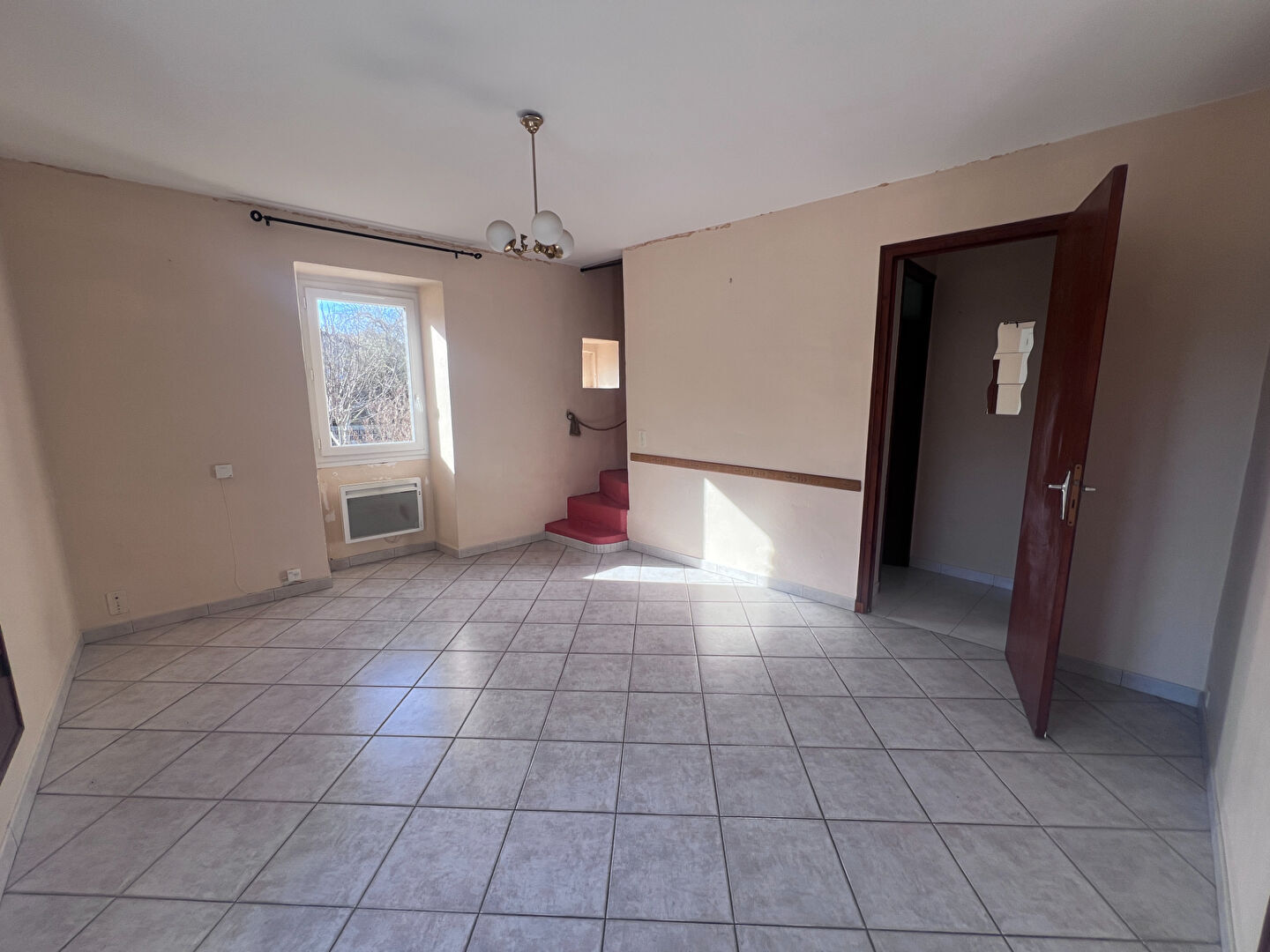 Photo Saint Privat de Champclos - maison de hameau avec terrasse et cour image 3/6