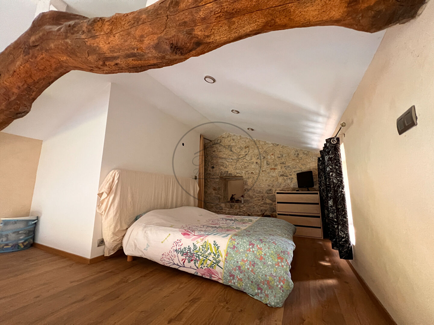 Photo À vendre  Mas de caractère en partie en pierre avec vue panoramique Saint-André-de-Cruzières image 6/6