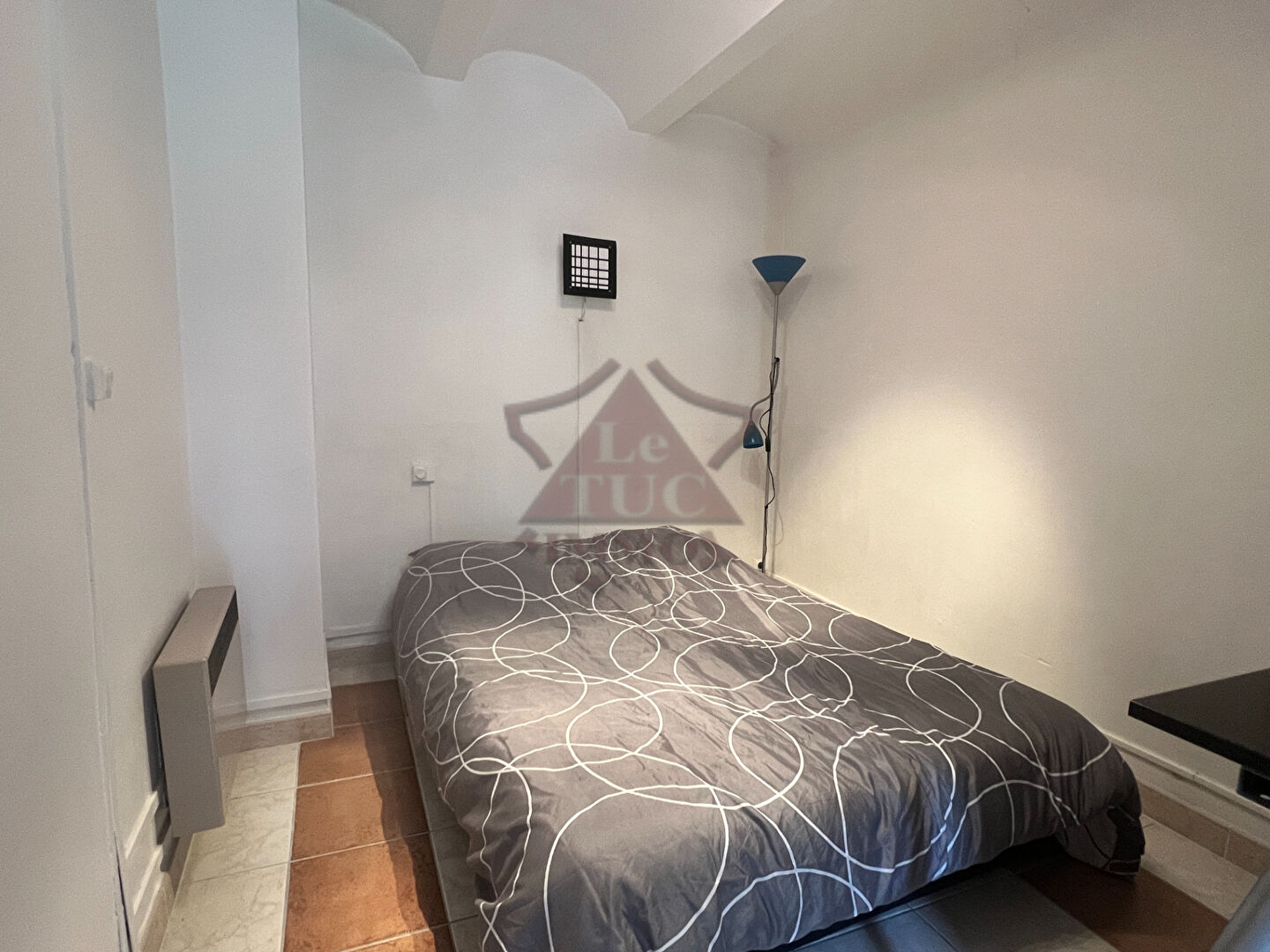 Photo Maison avec garage et grange image 6/6