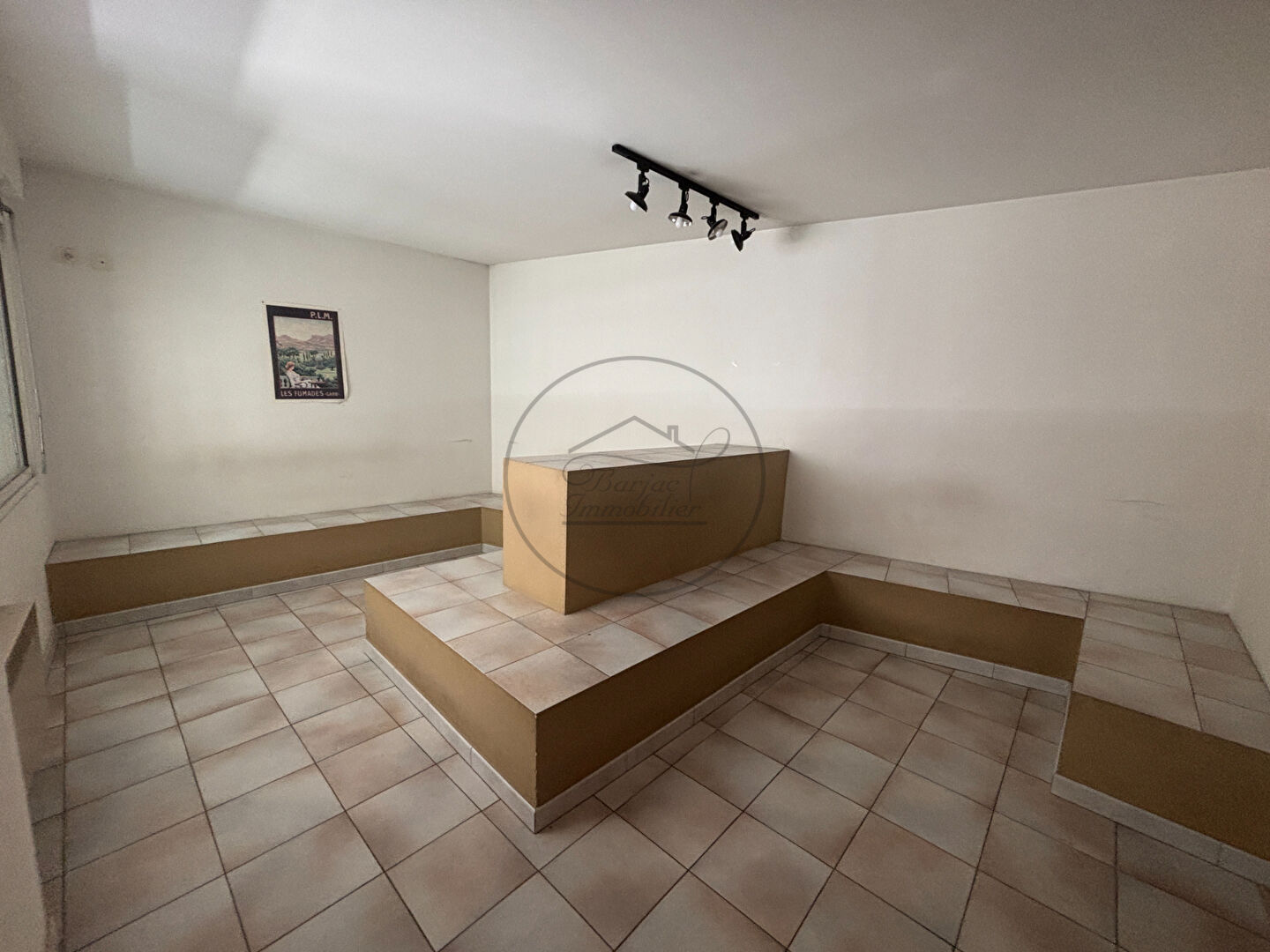 Photo Maison de village à rénover. image 6/6