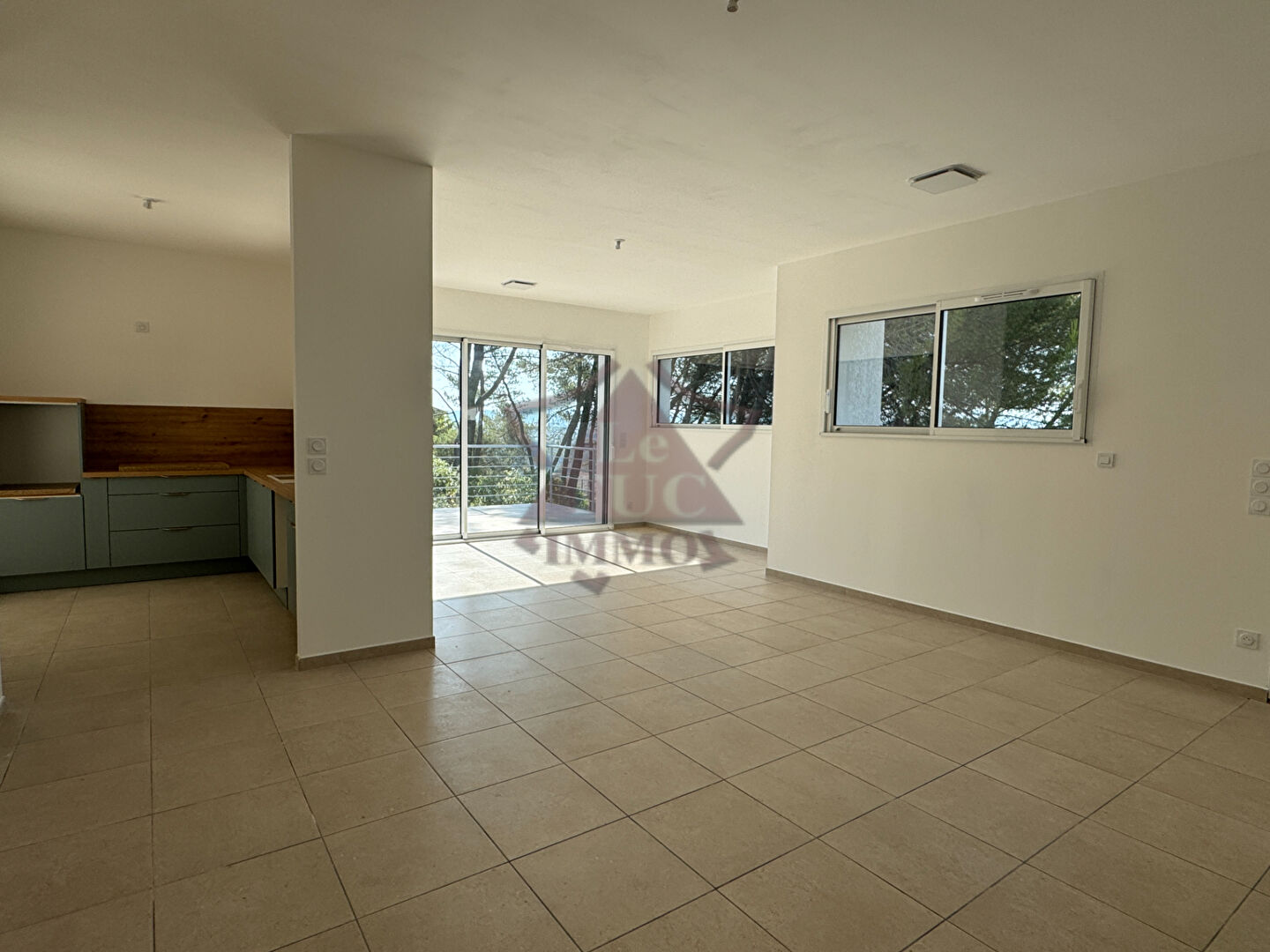 Photo Maison neuve sur les hauteurs - RT 2020 image 3/6