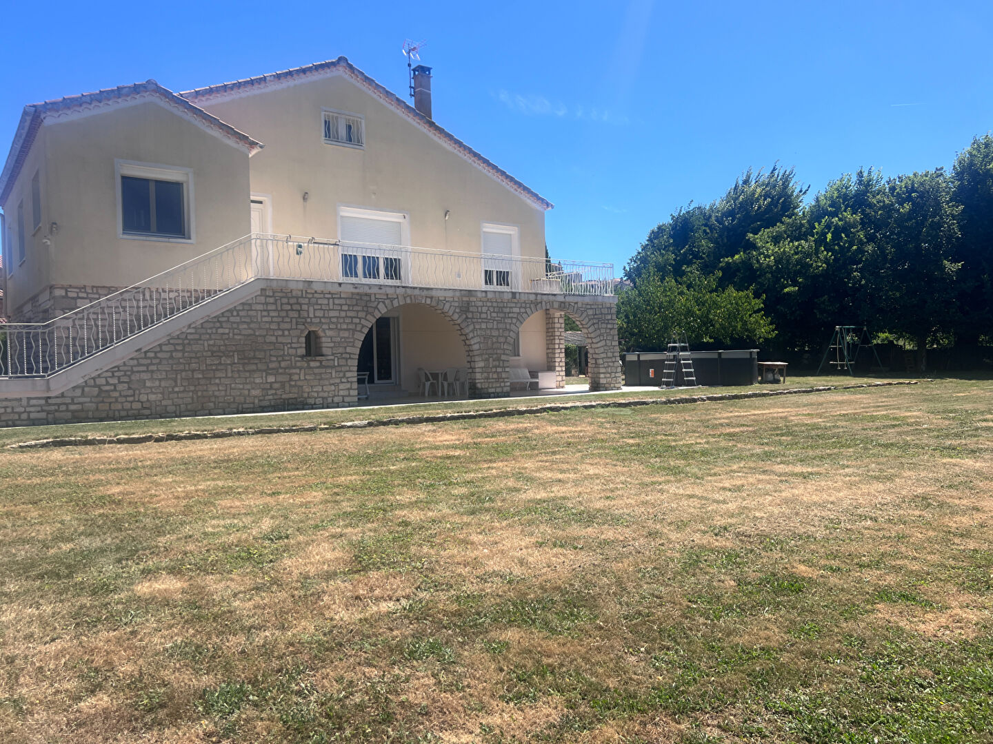Agence immobilière de BARJAC IMMOBILIER Barjac