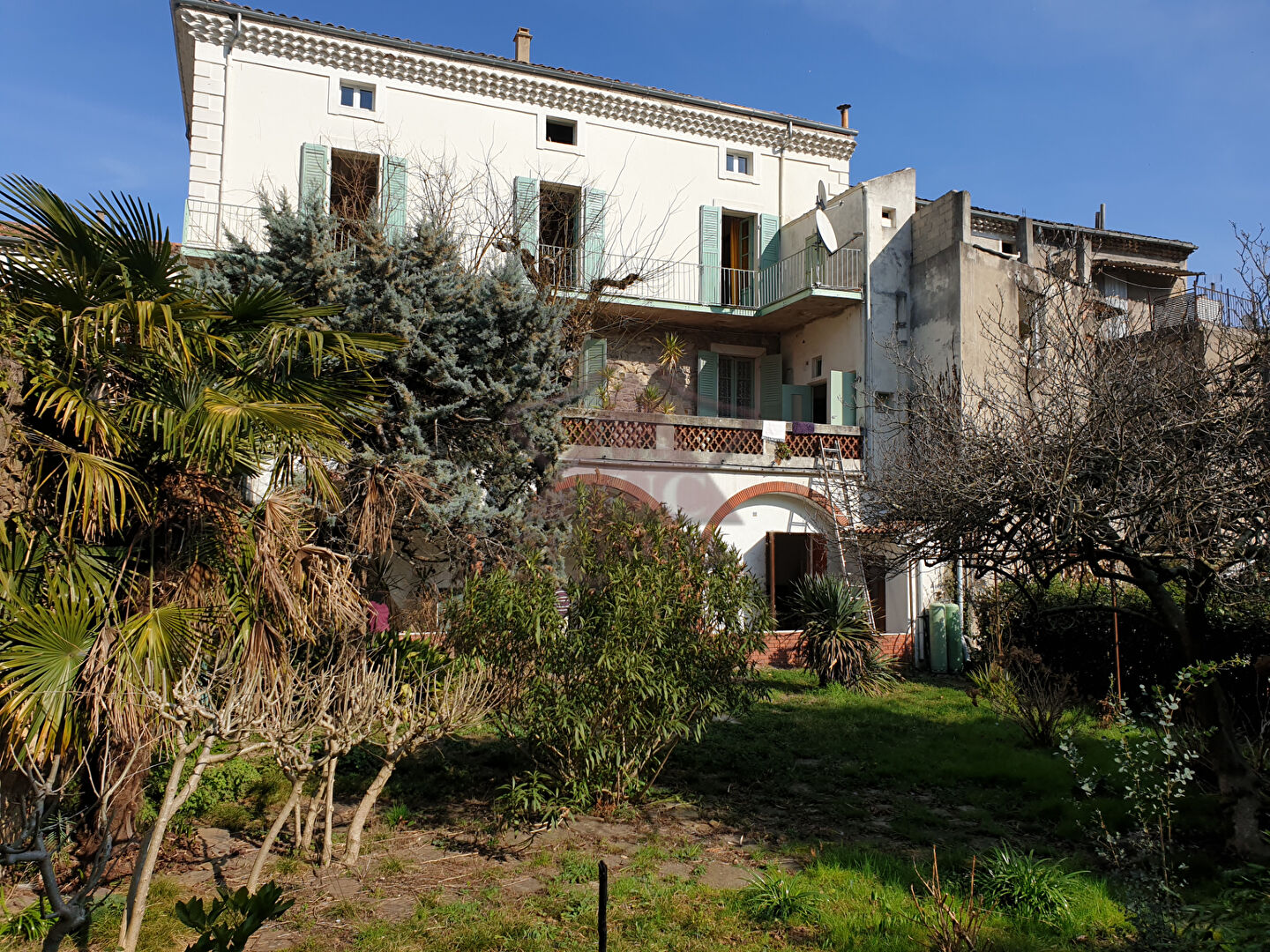 Photo Grande maison familiale à proximité de toutes commodités image 1/6