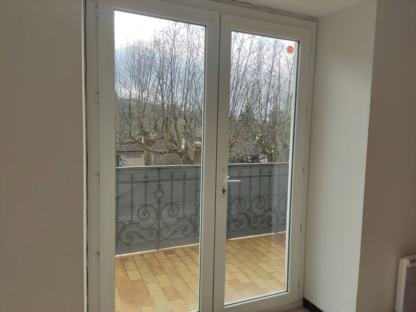 Photo Appartement Barjac 3 pièce(s) 65.81 m2 image 3/5