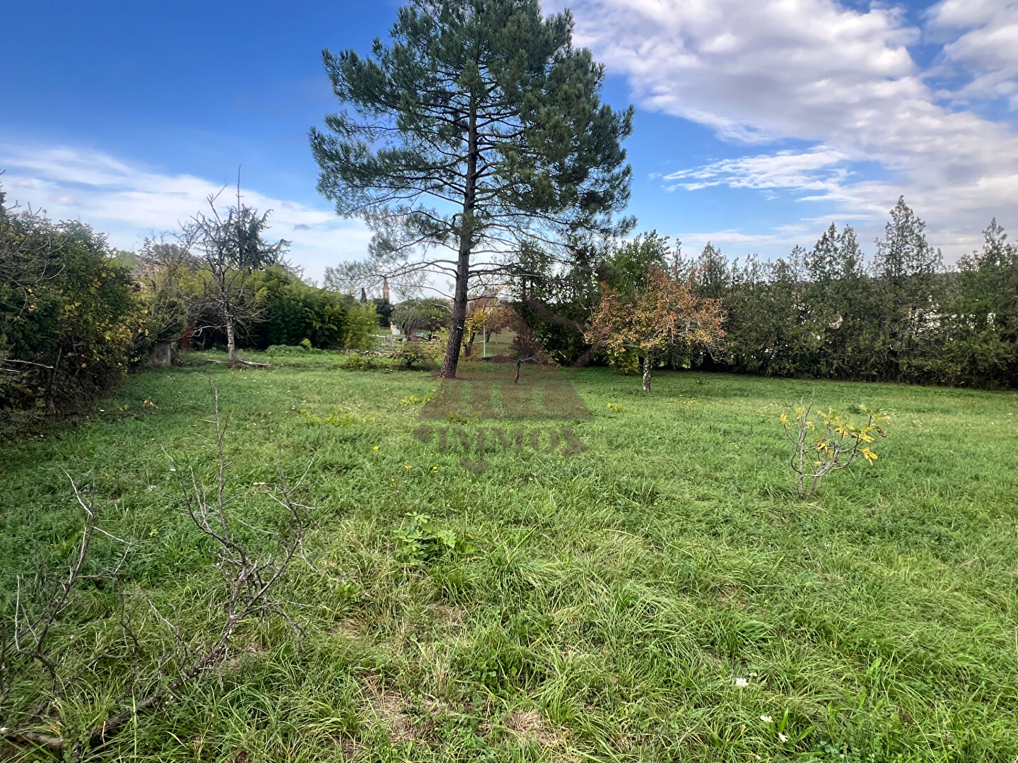 Photo Terrain St Paul Le Jeune - 2 045 m² image 2/3