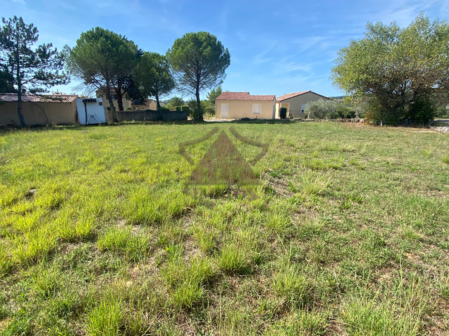 Photo Terrain constructible - jolie environnement image 2/4