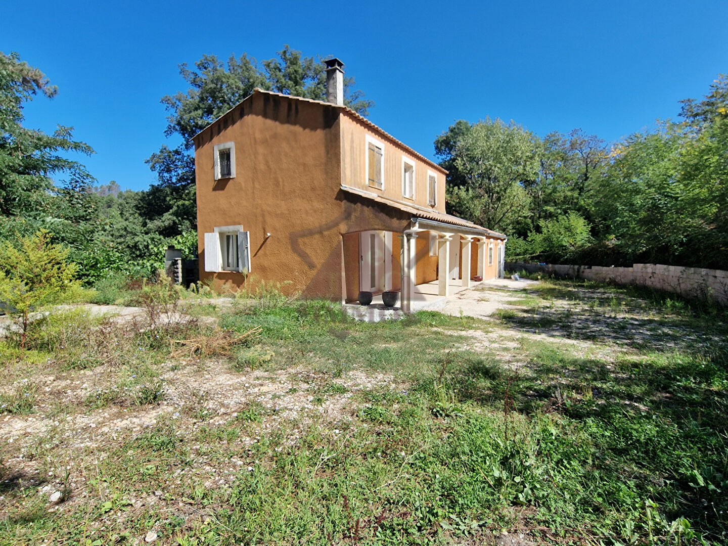 Photo Maison sur les hauteurs au calme image 2/6