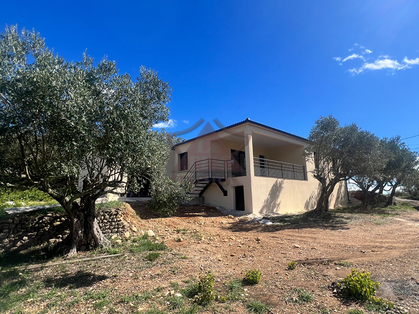 Maison récente de plain-pied