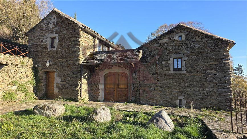 Authentique mas cévenol rénové - 2 logements - Vue panoramique avec calme absolu