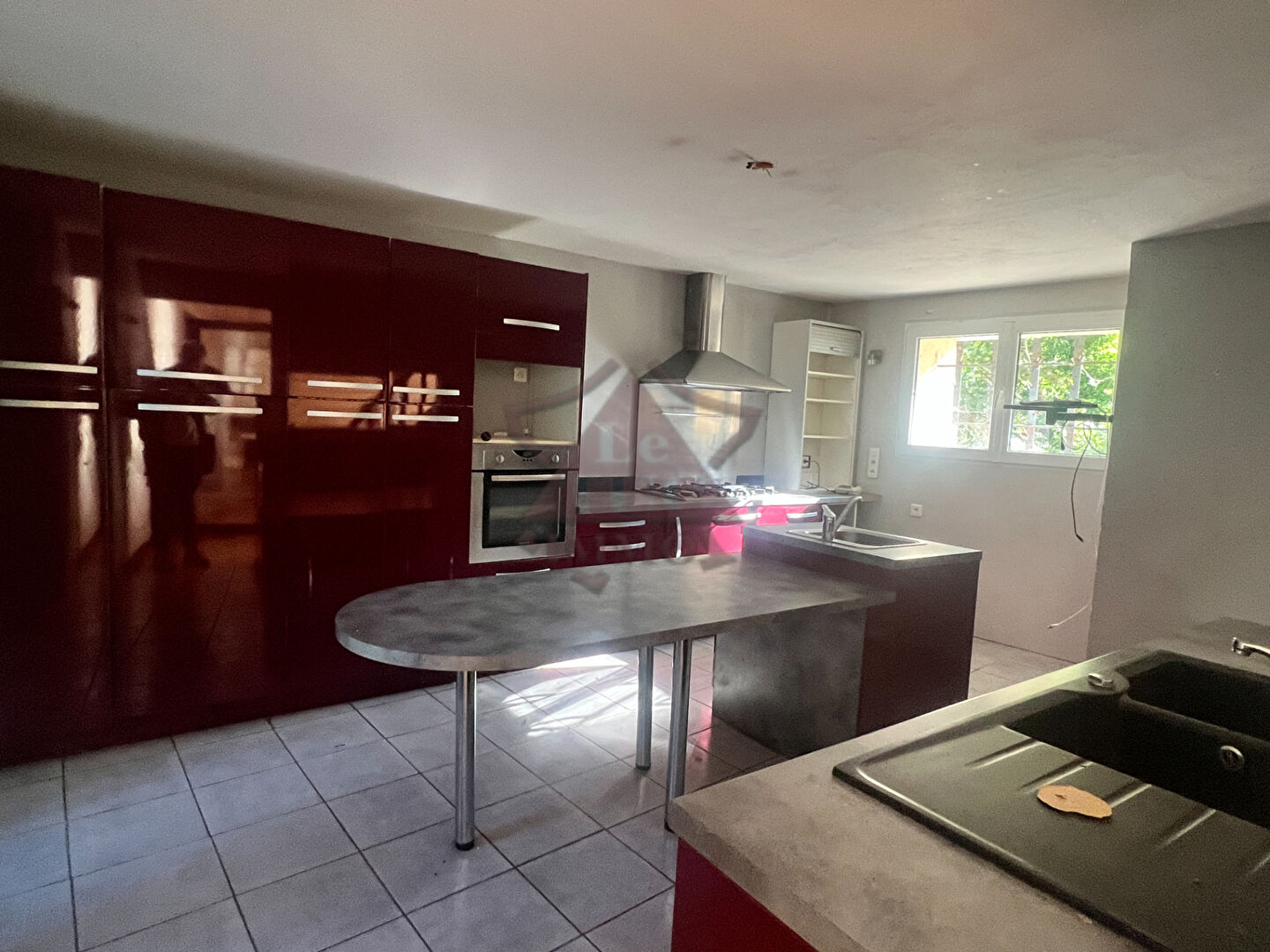 Photo Ensemble immobilier d'une maison avec 8 gites image 5/6