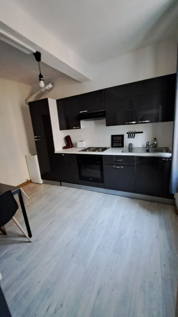 Photo Appartement 2 pièces meublé image 2/2