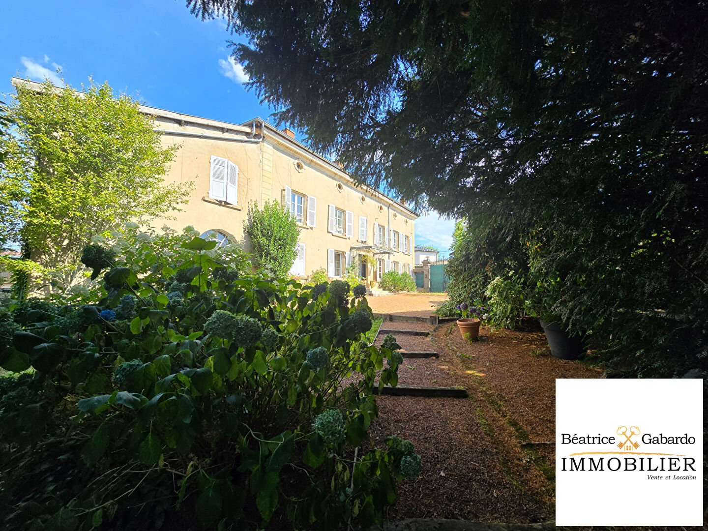 Agence immobilière de BEATRICE GABARDO IMMOBILIER Ternand