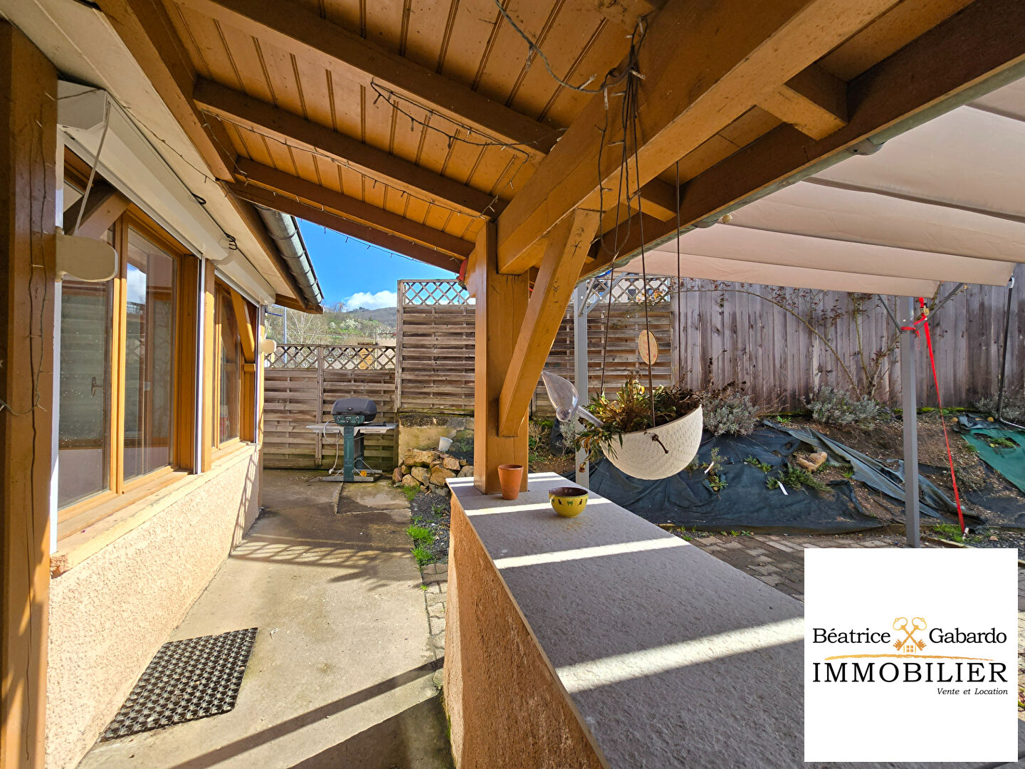 Agence immobilière de BEATRICE GABARDO IMMOBILIER Ternand