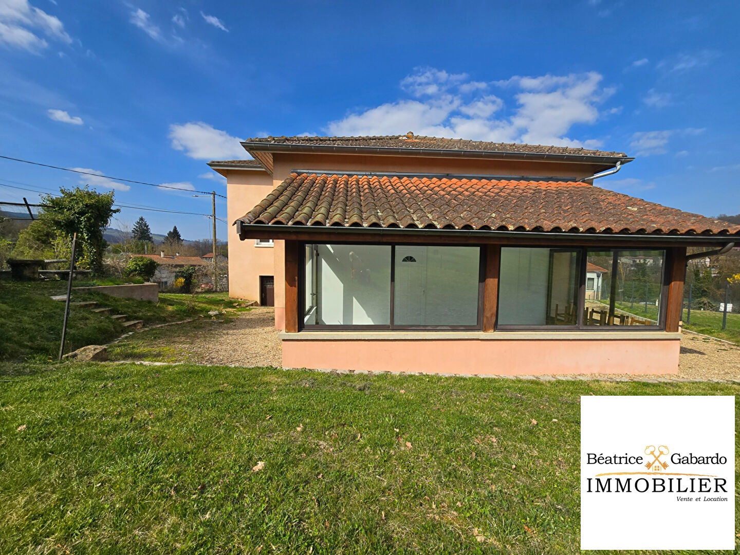 Agence immobilière de BEATRICE GABARDO IMMOBILIER Ternand