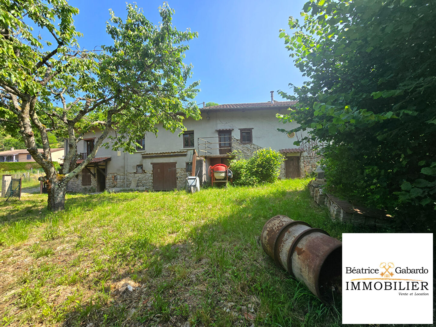 Maison Claveisolles 6 pièce(s) 134m2