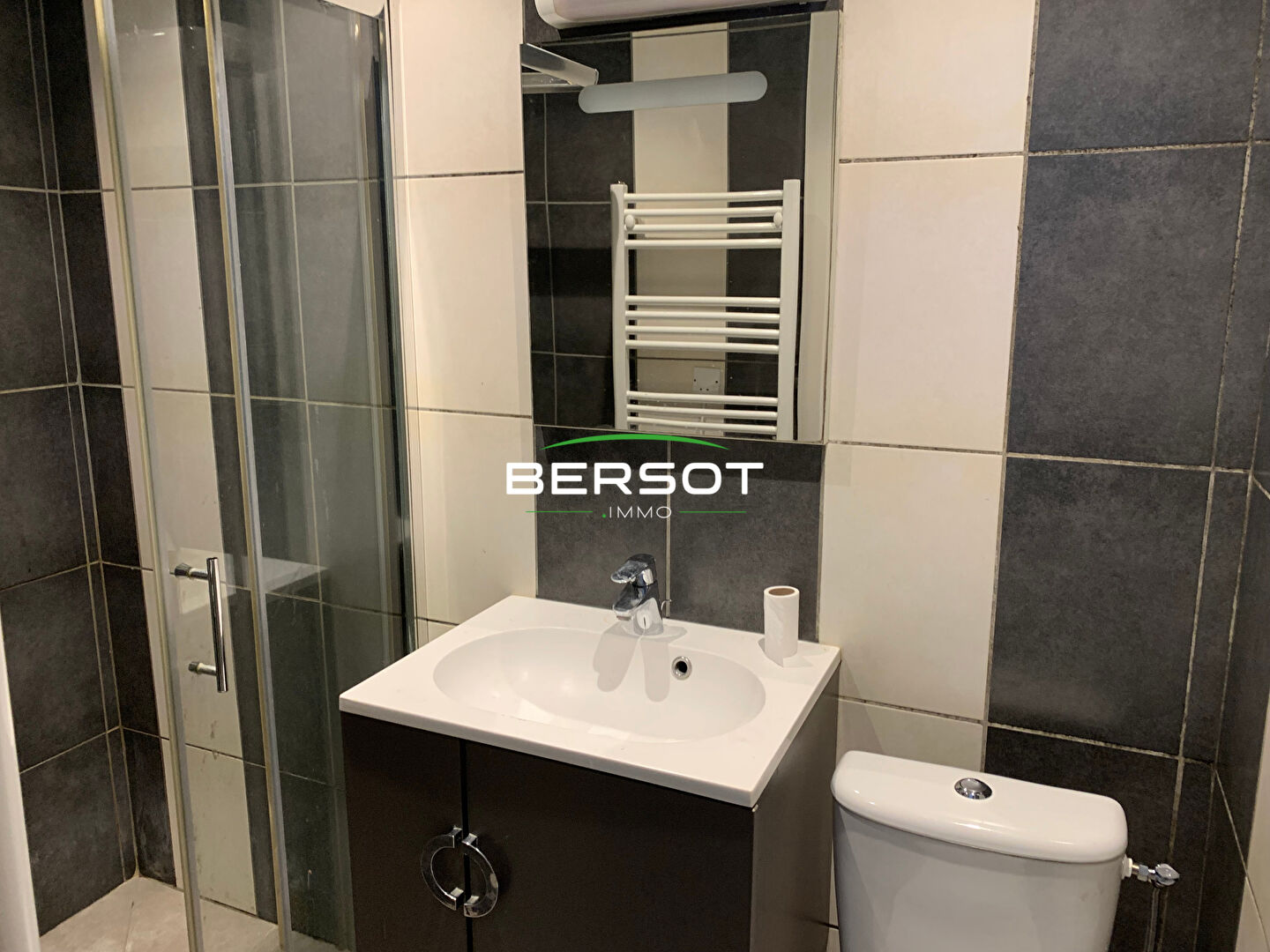 Photo EXCLUSIVITÉ Appartement 2 pièces rénové en 2022 en plein centre-ville de Pontarlier ? Exclusivité BERSOT IMMOBILIER image 5/6