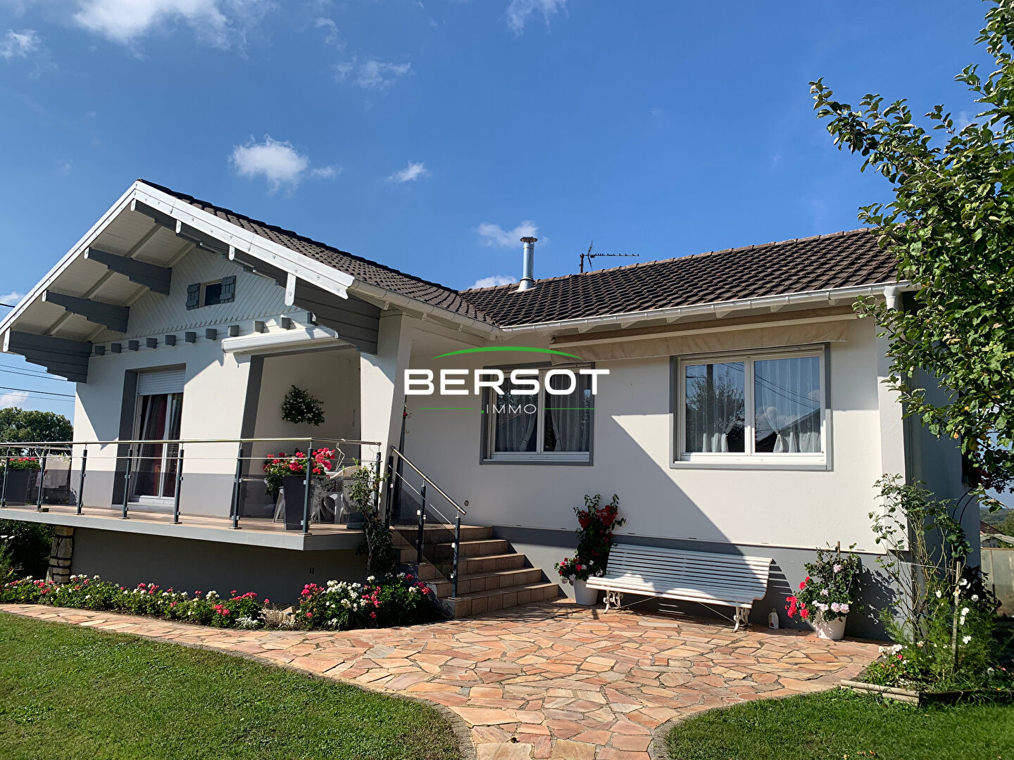Agence immobilière de BERSOT IMMOBILIER Valdahon