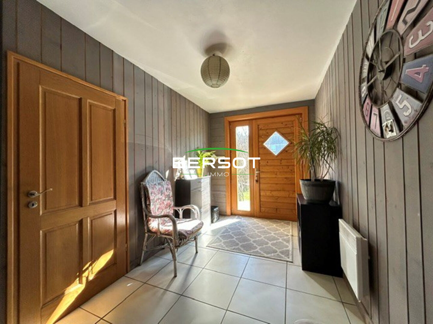 Grand appartement  à proximité de la frontière suisse