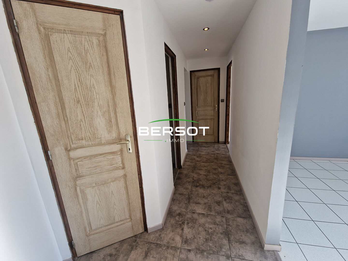 Photo Appartement Baume Les Dames 4 pièces 63,68 m² image 2/6