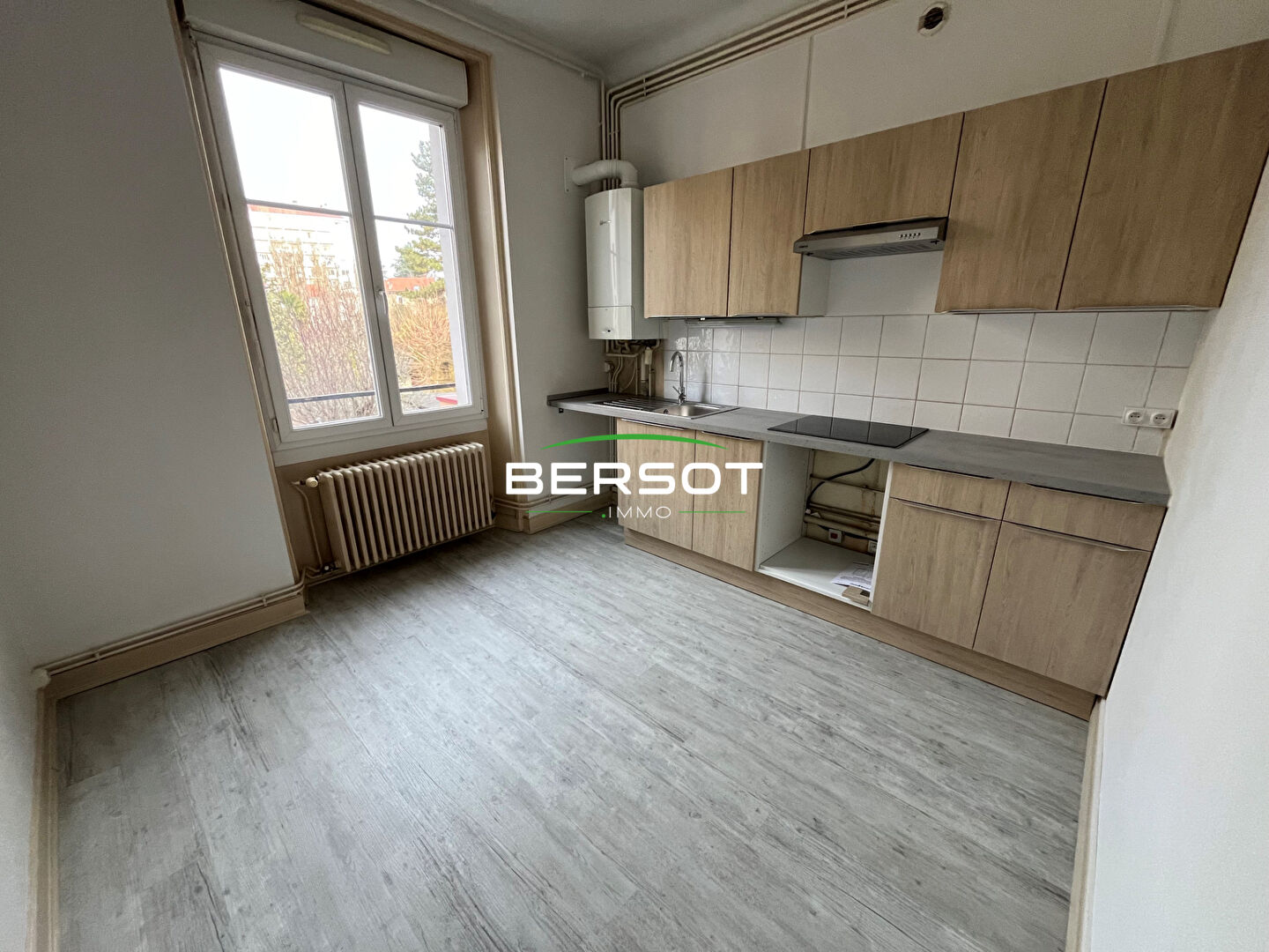 Photo Appartement T3 avenue fontaine argent proche boucle Besançon image 1/6