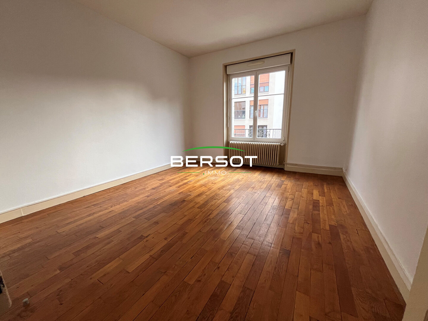 Photo Appartement T3 avenue fontaine argent proche boucle Besançon image 2/6