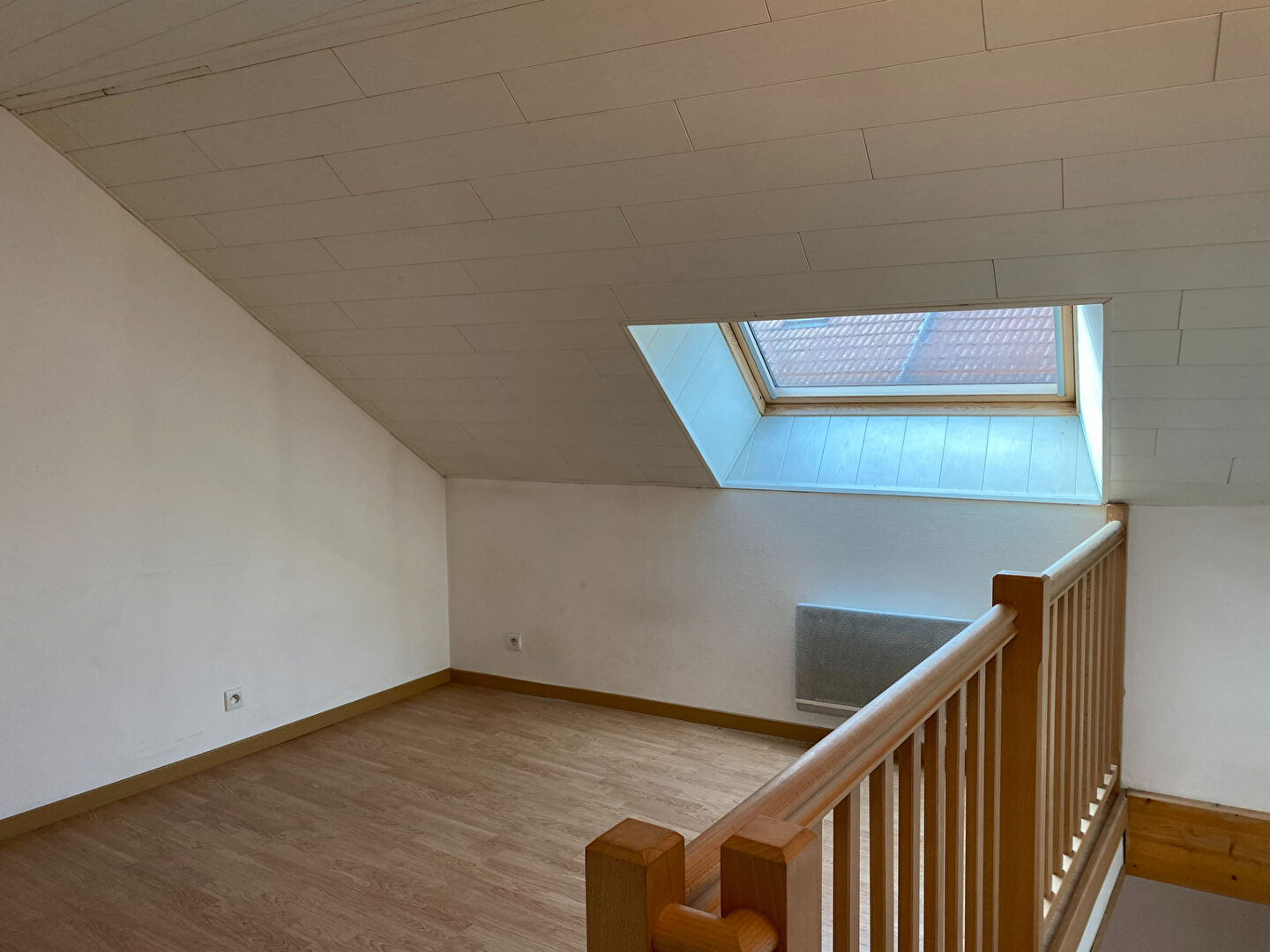 Photo T2 Duplex à louer - Rougemont image 2/3