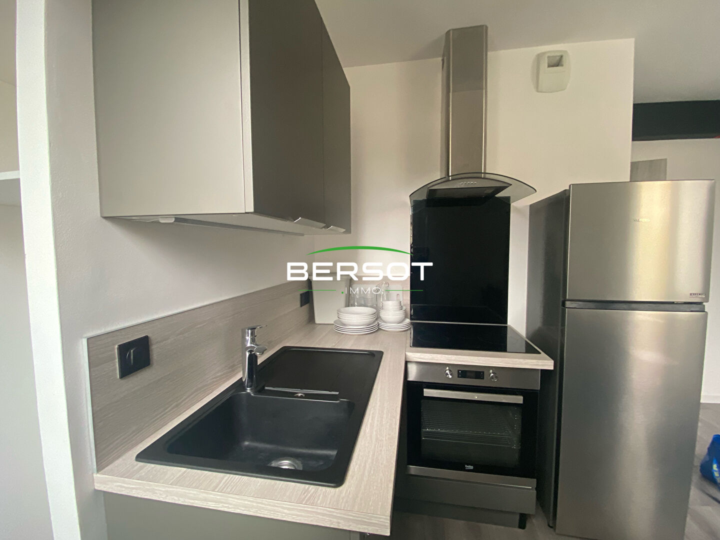 Photo Appartement T2 meublé image 2/6