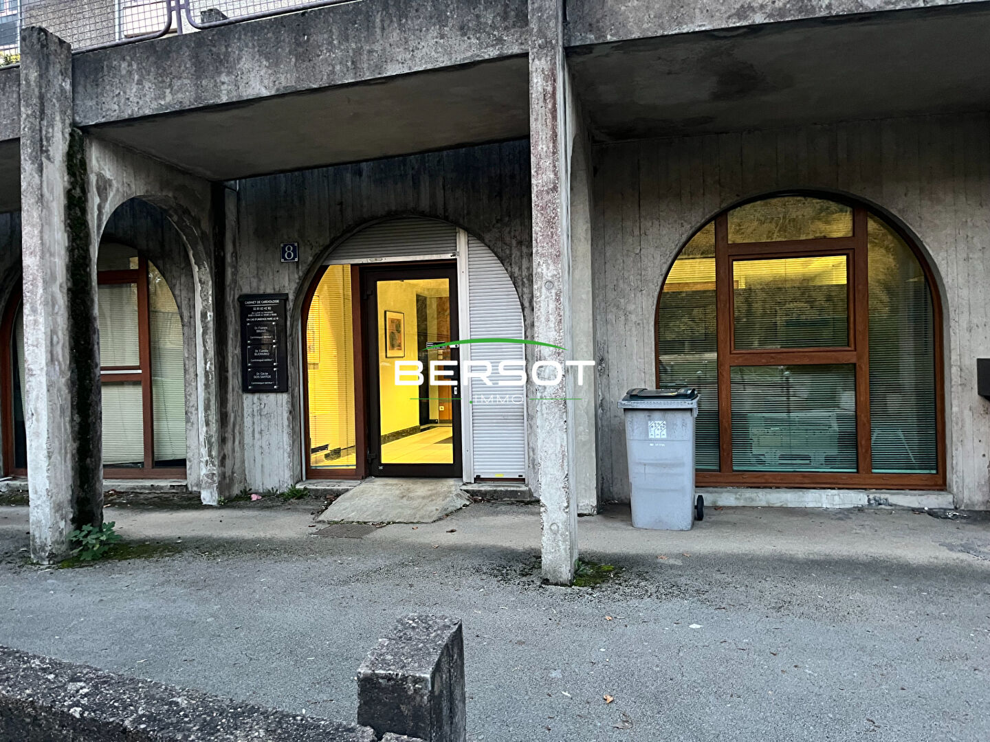 Agence immobilière de BERSOT IMMOBILIER Professionnel