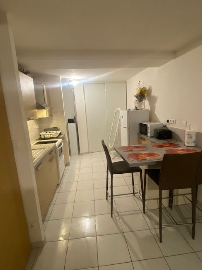 Photo T2 centre ville au rdc image 3/6