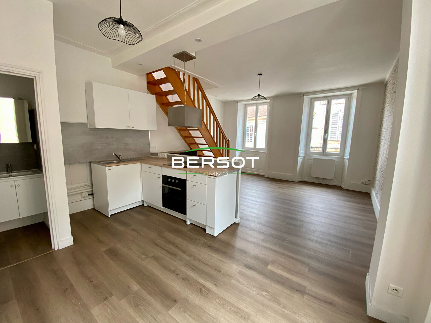 Photo Appartement T3 en duplex avec Mezzanine au centre de Vesoul image 1/6