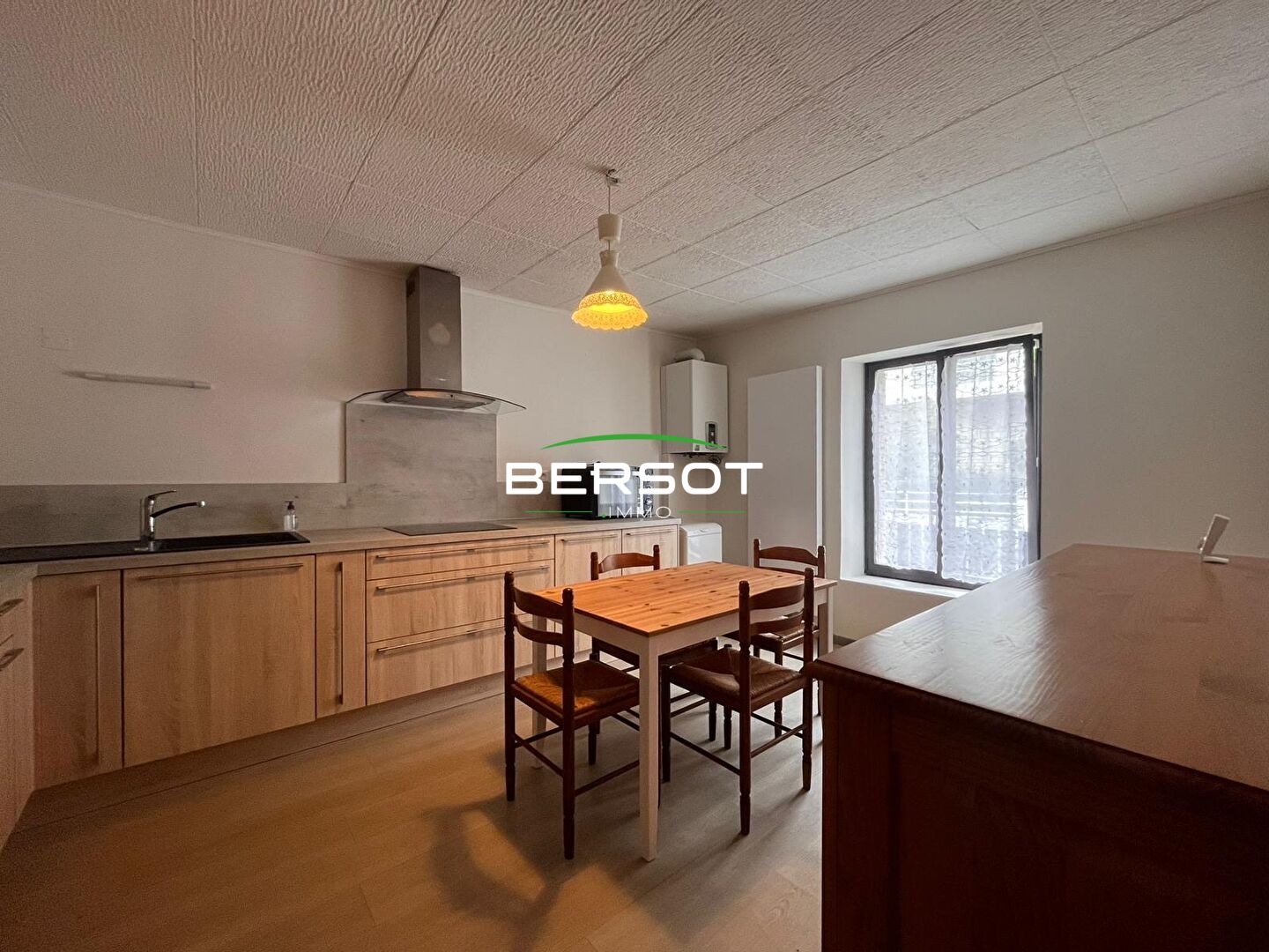 Photo T2 meublé  quartier VELOTTE image 3/6