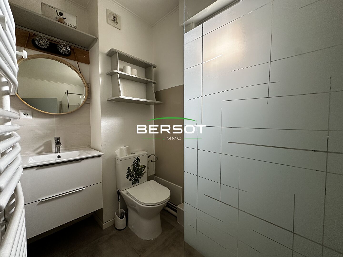 Photo T2 meublé avec jardin - Métabief image 4/5