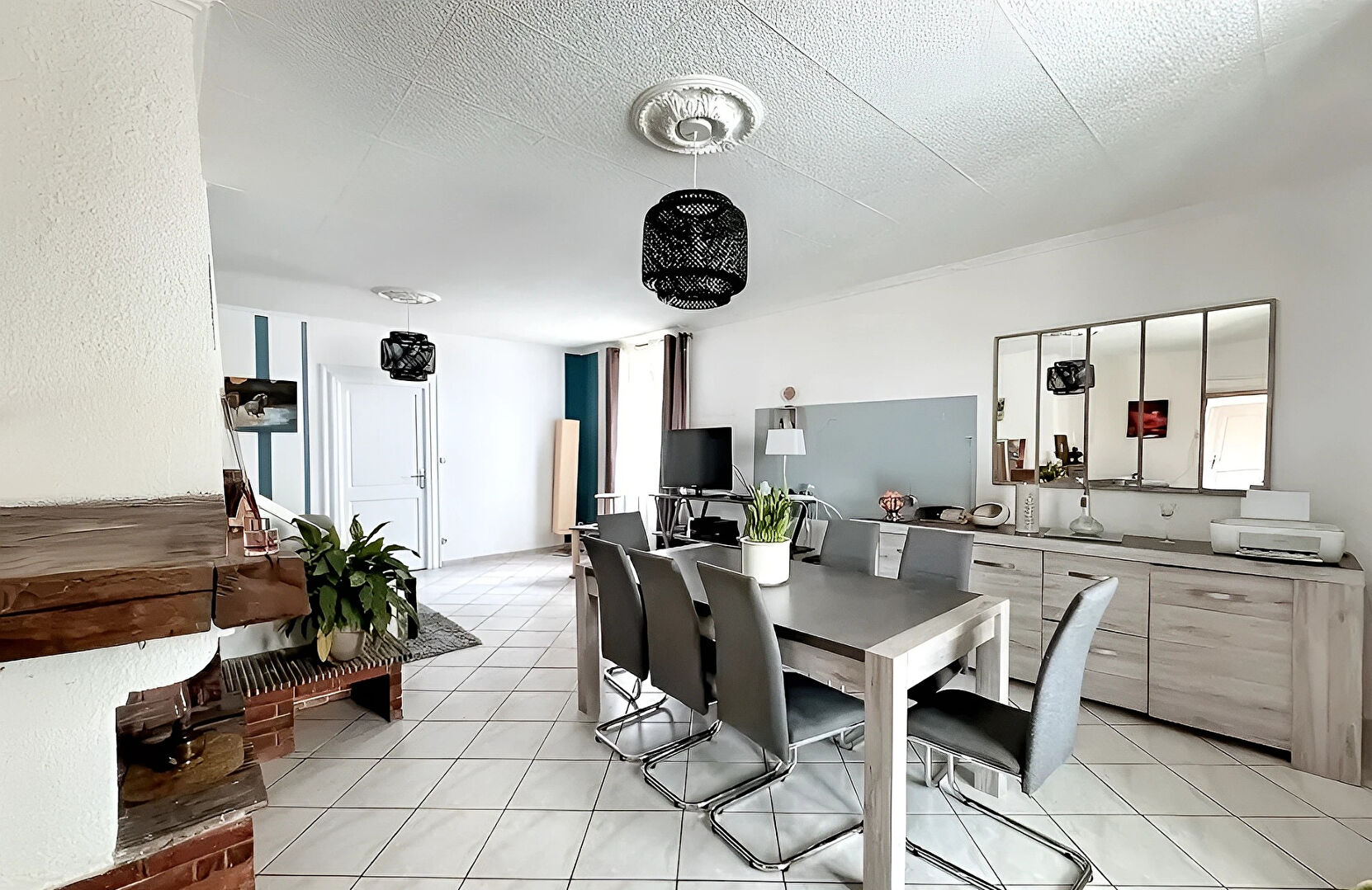 Appartement en rez-de-chaussée avec jardin et garage proche de Dole