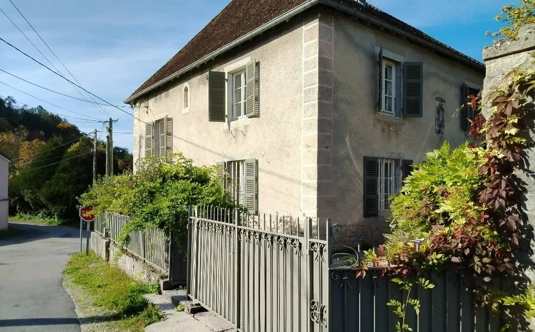 Agence immobilière de BERSOT IMMOBILIER Arbois