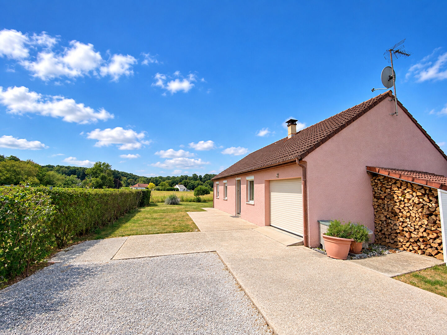 Agence immobilière de BERSOT IMMOBILIER Arbois