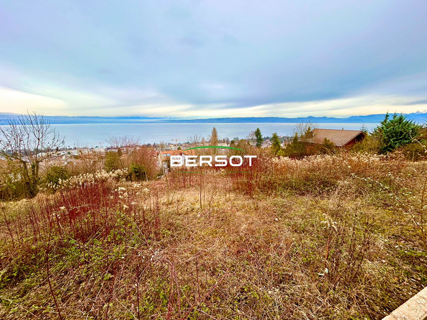 Terrain Evian Les Bains 1372 m2