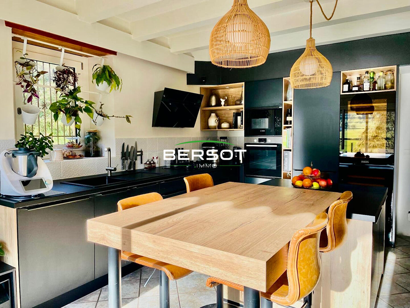 Agence immobilière de BERSOT IMMOBILIER Thonon les Bains