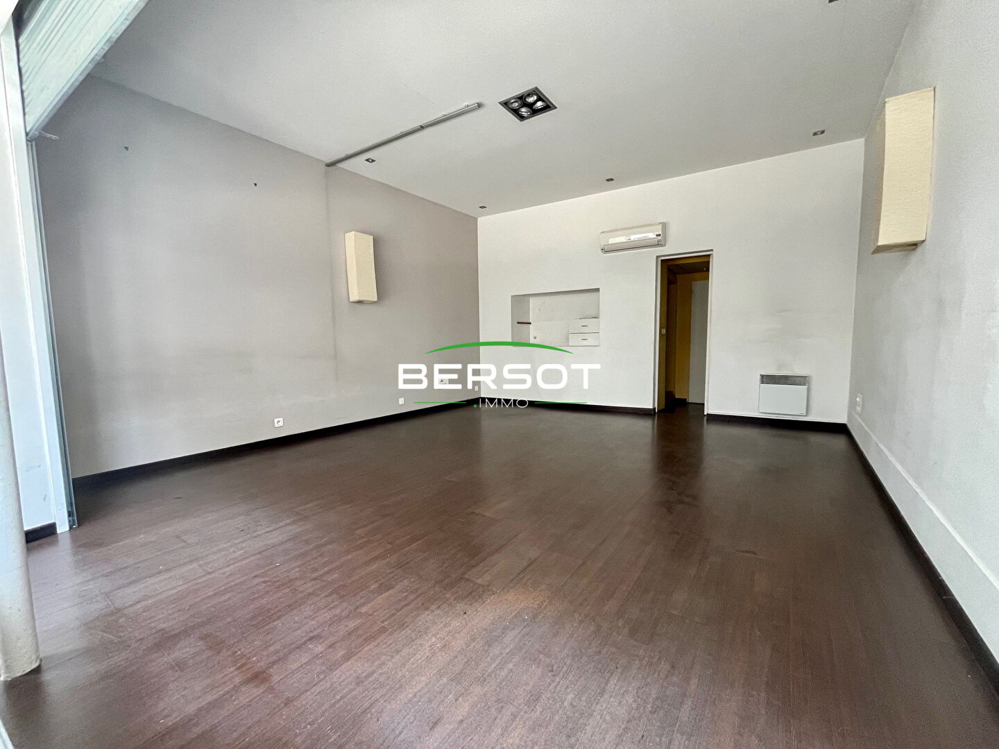 Agence immobilière de BERSOT IMMOBILIER Professionnel