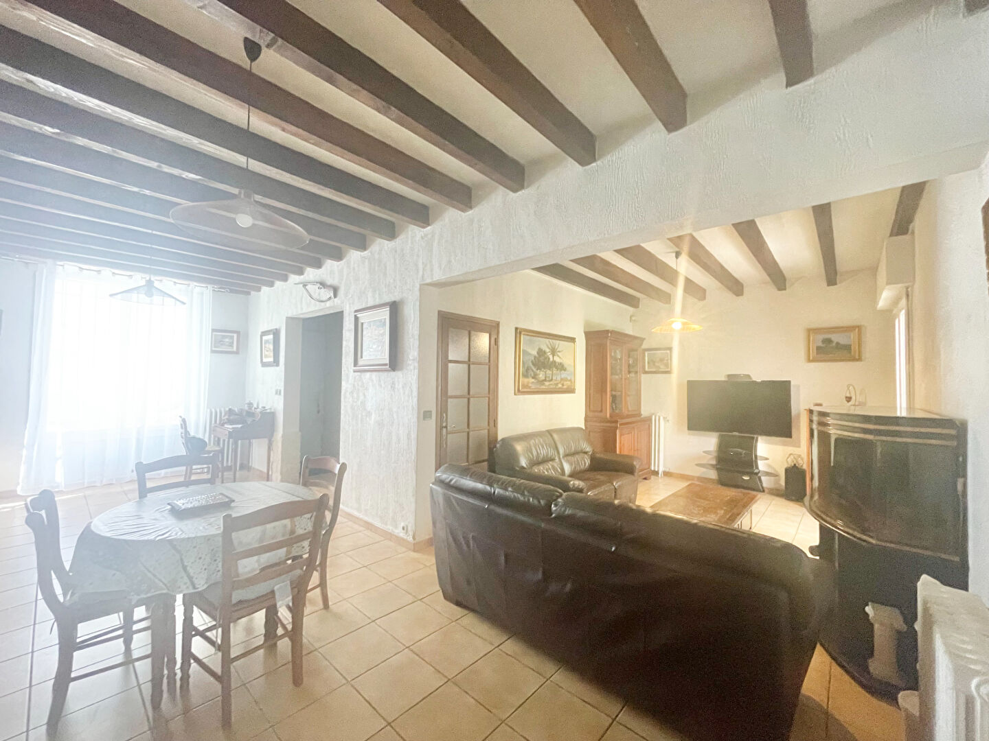 Photo Maison Mitoyenne R+1 Sainte-Marguerite 13009 Marseille 7 pièce(s) 176 m² sur parcelle de terrain de 254 m² intégrant ( Véranda + Atelier + Jardin ) image 4/6