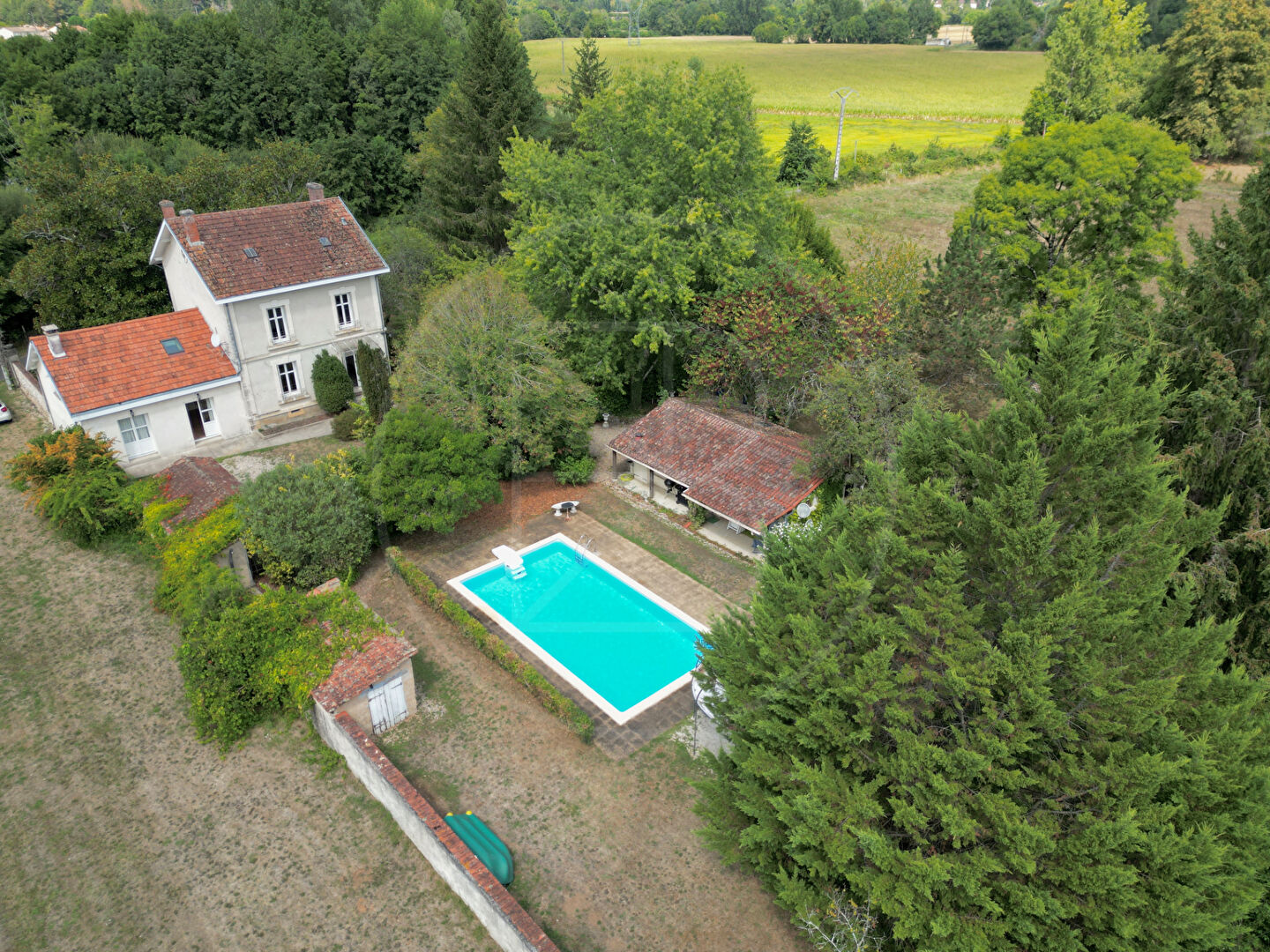 Maison 
ST LEON SUR L ISLE
 5009