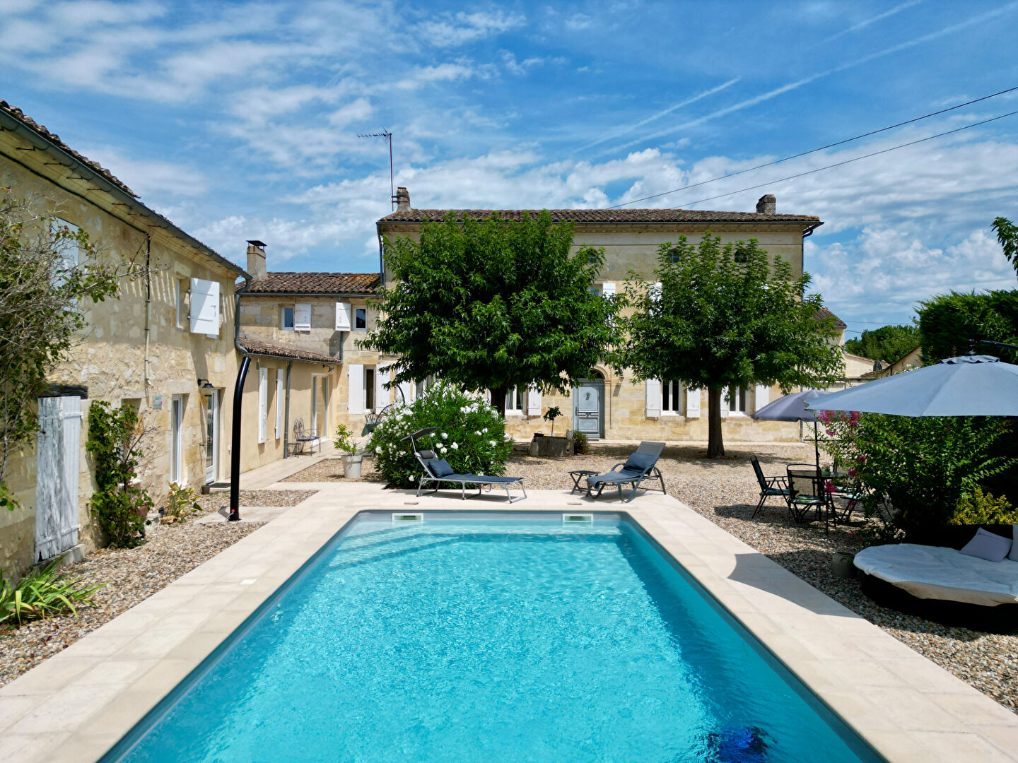 Maison 10 pièces 270 m² · à Saint-Émilion · 270 m² · 641 000 €
